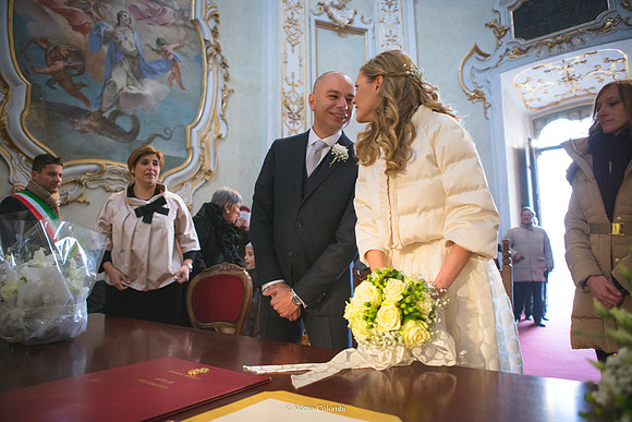 Matrimonio Civile nella chiesatta del comune di Pavia - Ricevimento e Cena al Ristorante Bardelli.