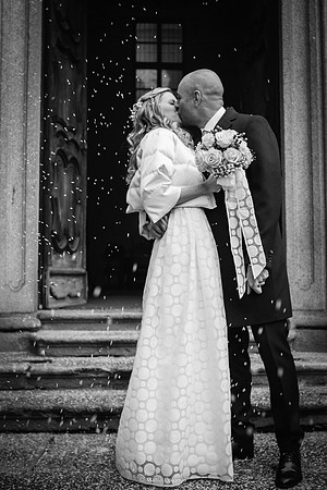 Matrimonio Civile nella chiesatta del comune di Pavia - Ricevimento e Cena al Ristorante Bardelli.