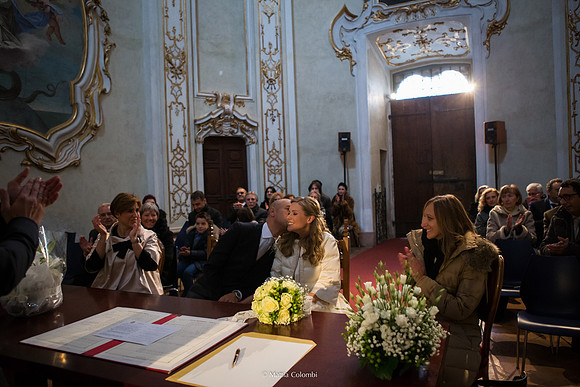 Matrimonio Civile nella chiesatta del comune di Pavia - Ricevimento e Cena al Ristorante Bardelli.