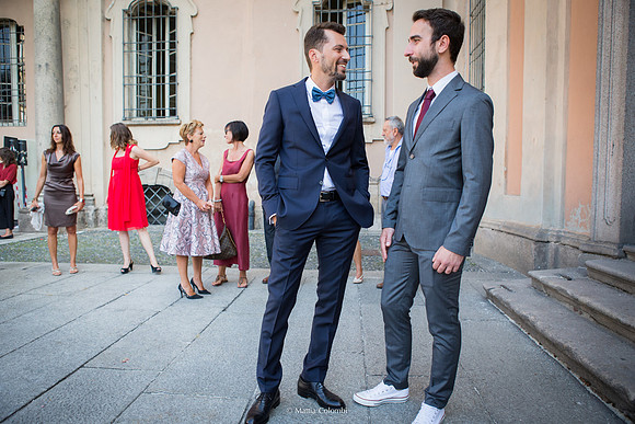 Matrimonio Civile nella chiesetta del Comune di Pavia, Ricevimento Agriturismo Boccapane.
