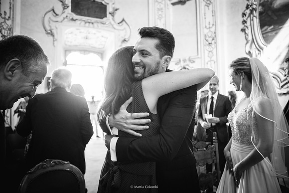 Matrimonio Civile nella chiesetta del Comune di Pavia, Ricevimento Agriturismo Boccapane.