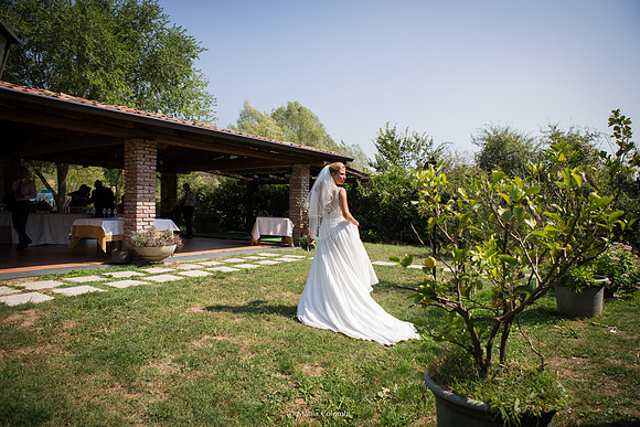 Matrimonio Civile nella chiesetta del Comune di Pavia, Ricevimento Agriturismo Boccapane.