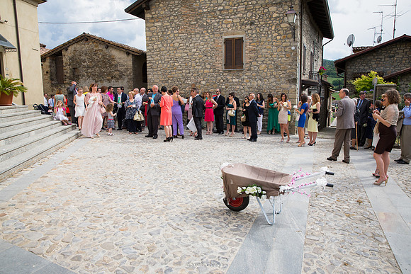 Matrimonio con rito religioso, ricevimento alla Rocca di Montalfeo.
