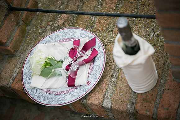 Matrimonio con rito religioso, ricevimento alla Rocca di Montalfeo.