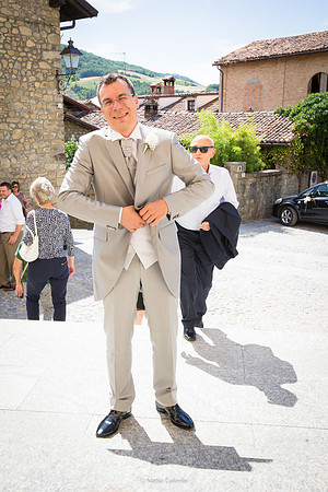 Matrimonio con rito religioso, ricevimento alla Rocca di Montalfeo.