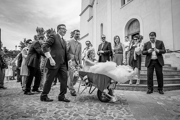 Matrimonio con rito religioso, ricevimento alla Rocca di Montalfeo.