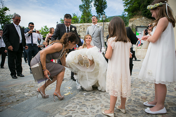 Matrimonio con rito religioso, ricevimento alla Rocca di Montalfeo.