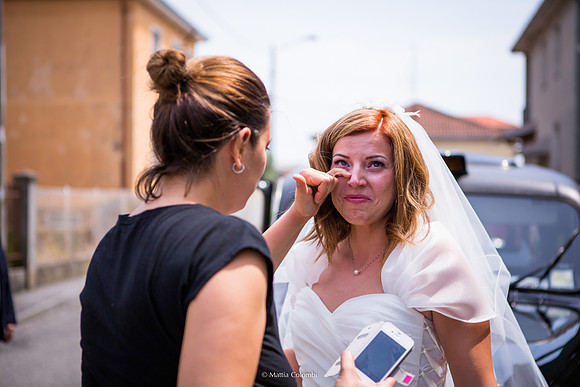 Matrimonio religioso a Pavia nella chiesa di Santa Maria delle Grazie. Ricevimento a Tenuta Campo Lungo.