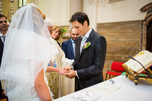 Matrimonio religioso a Pavia nella chiesa di Santa Maria delle Grazie. Ricevimento a Tenuta Campo Lungo.